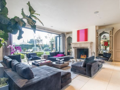 Malibu Luxury Gated Estate Vacation Home